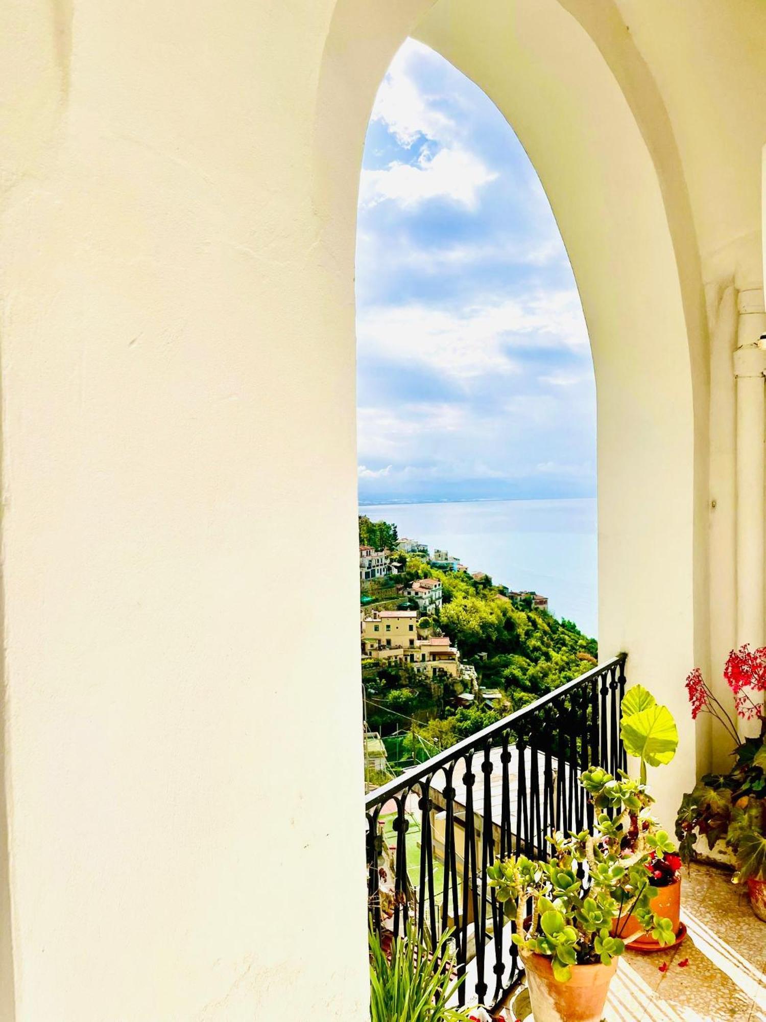 דירות Vietri Borgo Virginia - Sea View In Amalfi Coast מראה חיצוני תמונה